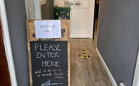 The Black Swan Hotel